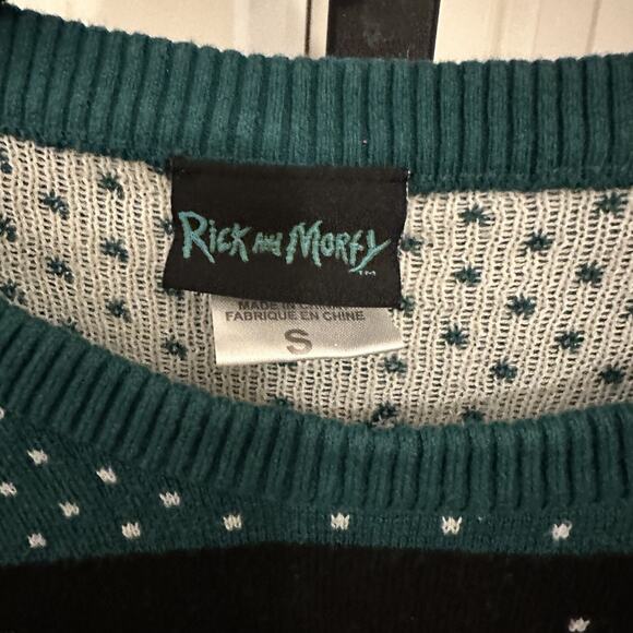 Rick and Morty Alien Aww Geez Rick Christmas Sweater Size Small - Picture 2 of 3